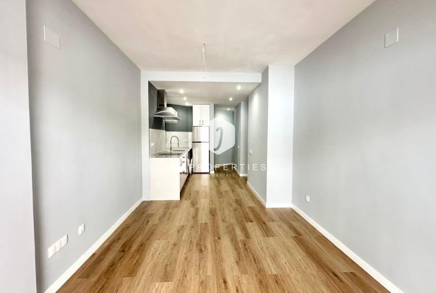 Resale - Apartment / flat -
Torrevieja - La Mata Pueblo