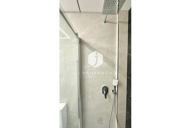 Resale - Apartment / flat -
Torrevieja - Playa del Cura