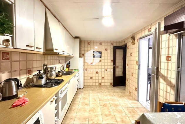 Resale - Chalet -
Torrevieja - Playa del Cura