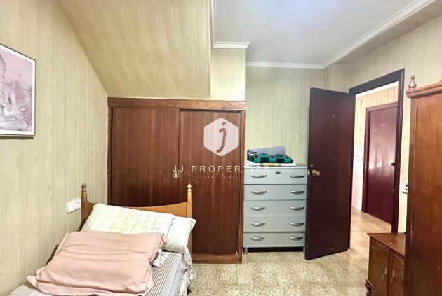 Resale - Chalet -
Torrevieja - Playa del Cura