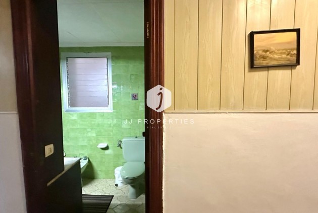 Resale - Chalet -
Torrevieja - Playa del Cura