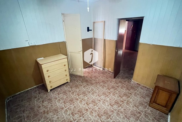 Segunda mano - Apartamento / piso -
Torrevieja