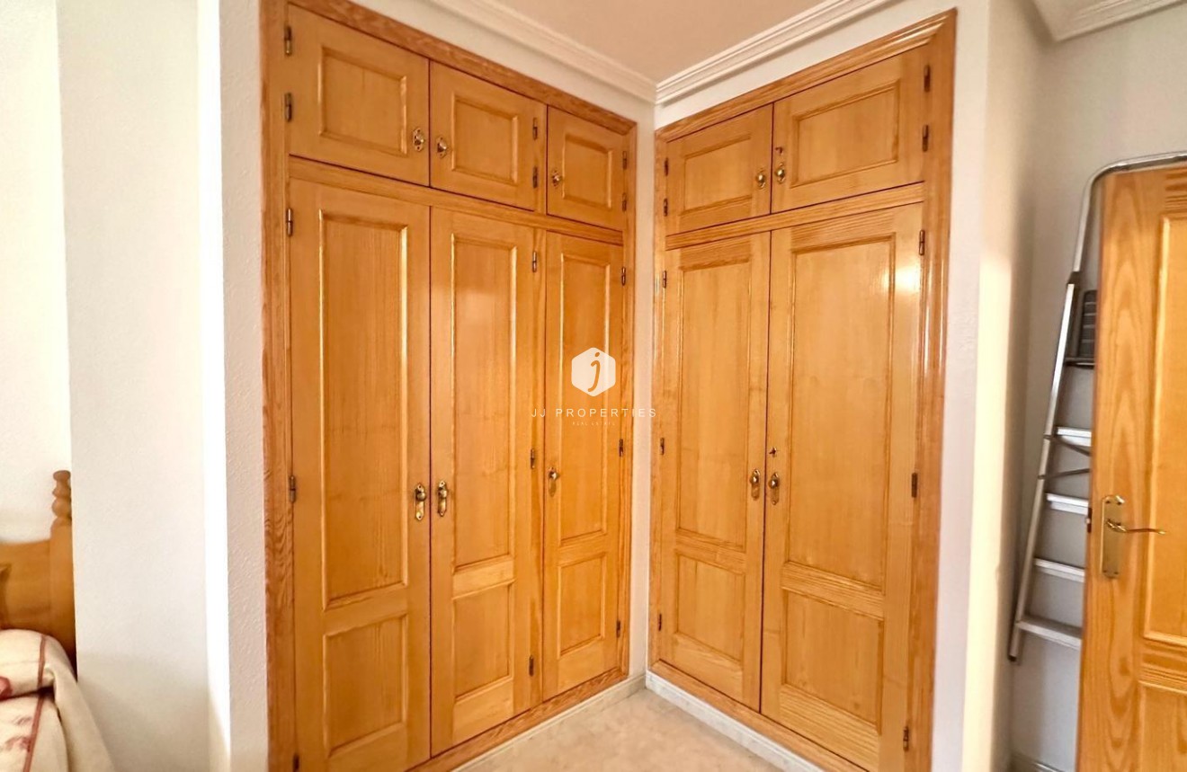 Resale - Penthouse -
Torrevieja - Centro