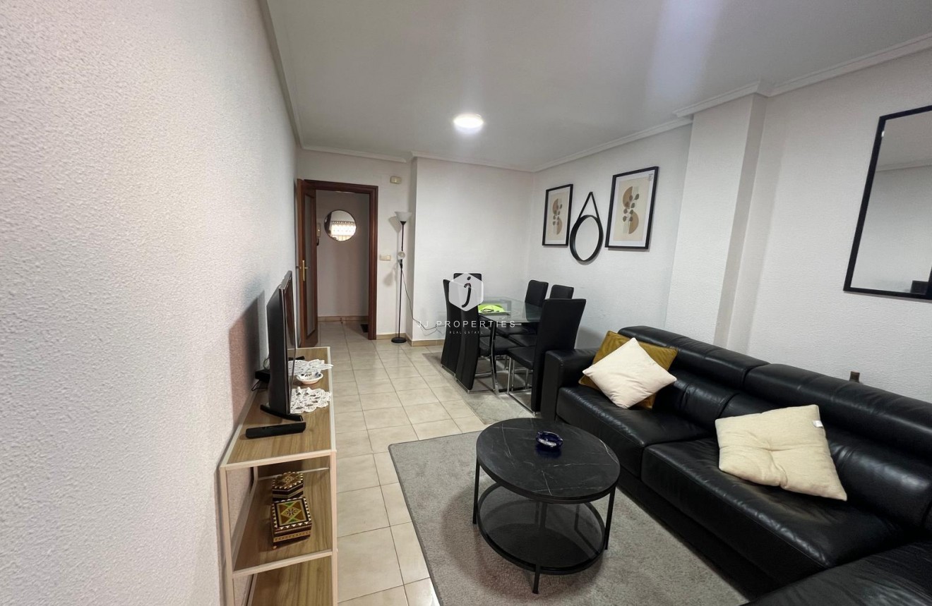 Resale - Apartment / flat -
Torrevieja - Playa del Cura