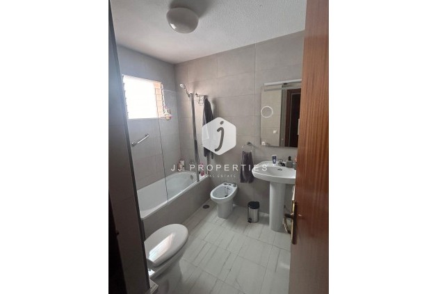 Tweedehands - Chalet -
Torrevieja - Centro