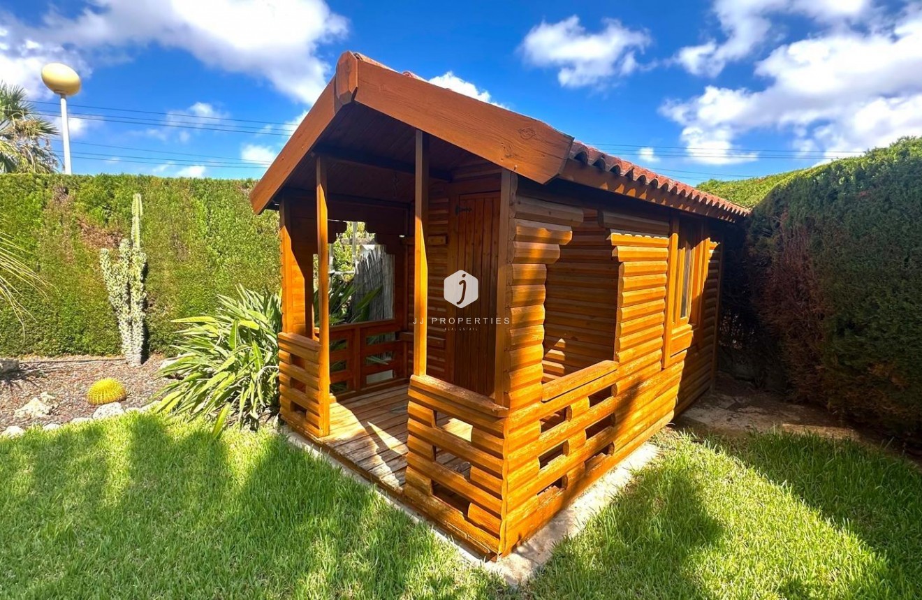 Resale - Villa -
Cabo Roig - Costa Blanca