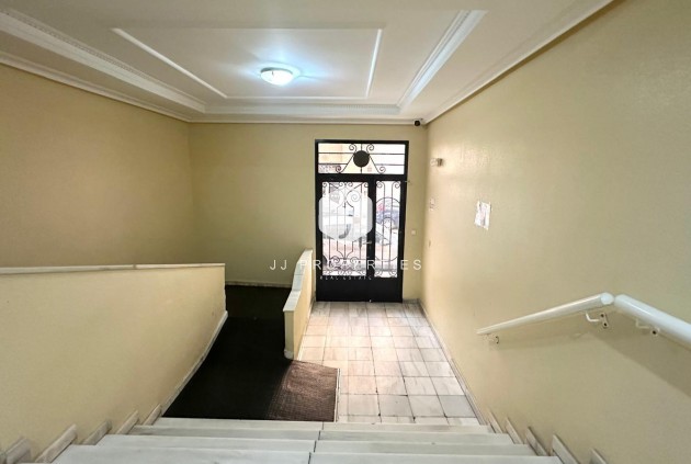 Resale - Apartment / flat -
Torrevieja - Acequion