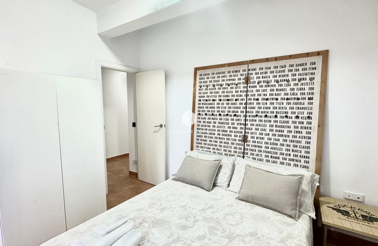 Aus zweiter Hand - Wohnung -
Torrevieja