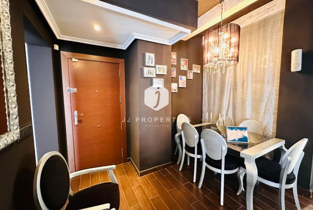 Resale - Apartment / flat -
Torrevieja - Estacion de autobuses