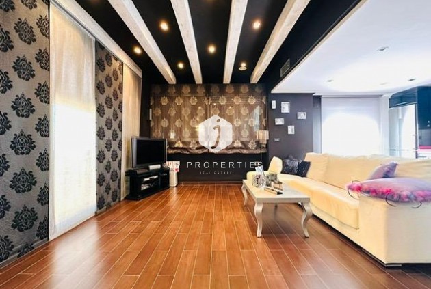 Resale - Apartment / flat -
Torrevieja - Estacion de autobuses