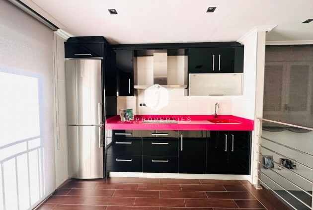 Resale - Apartment / flat -
Torrevieja - Estacion de autobuses