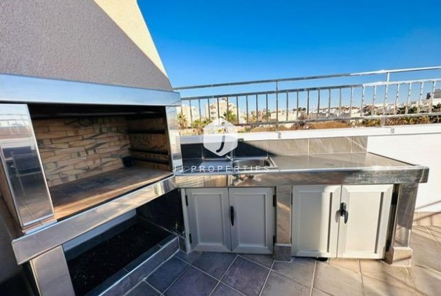 Resale - Apartment / flat -
Torrevieja - Estacion de autobuses