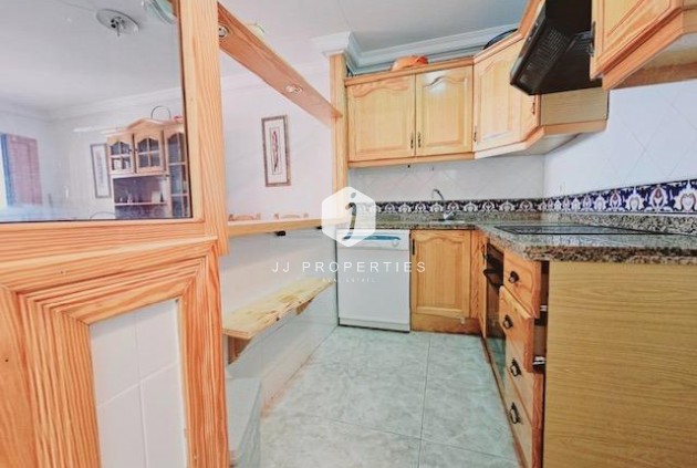 Resale - Villa -
Guardamar del Segura - Guarmar Del Segura