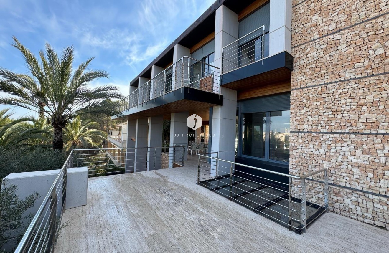 Z drugiej ręki - Villa -
Orihuela Costa - Altos De Campoamor