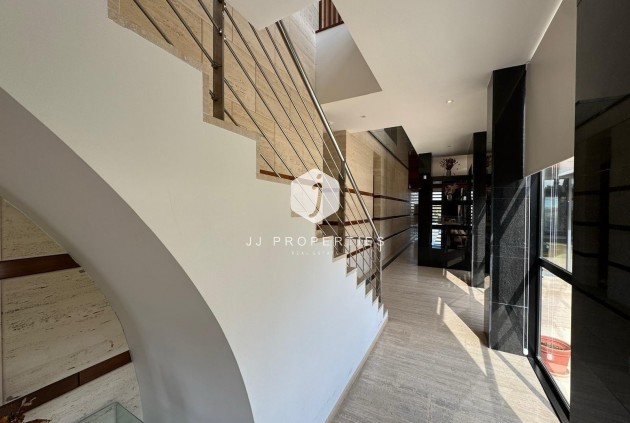 Z drugiej ręki - Villa -
Orihuela Costa - Altos De Campoamor