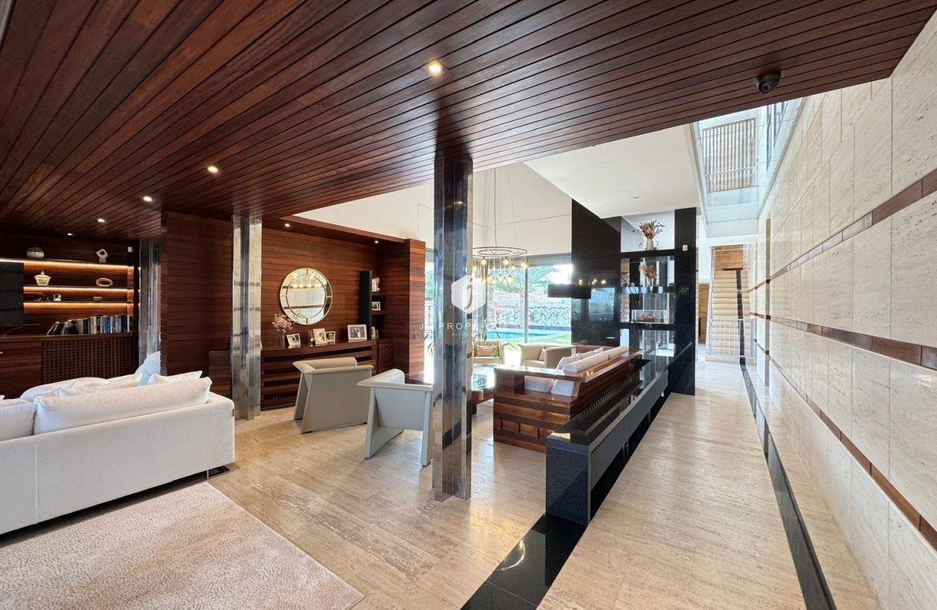 Z drugiej ręki - Villa -
Orihuela Costa - Altos De Campoamor