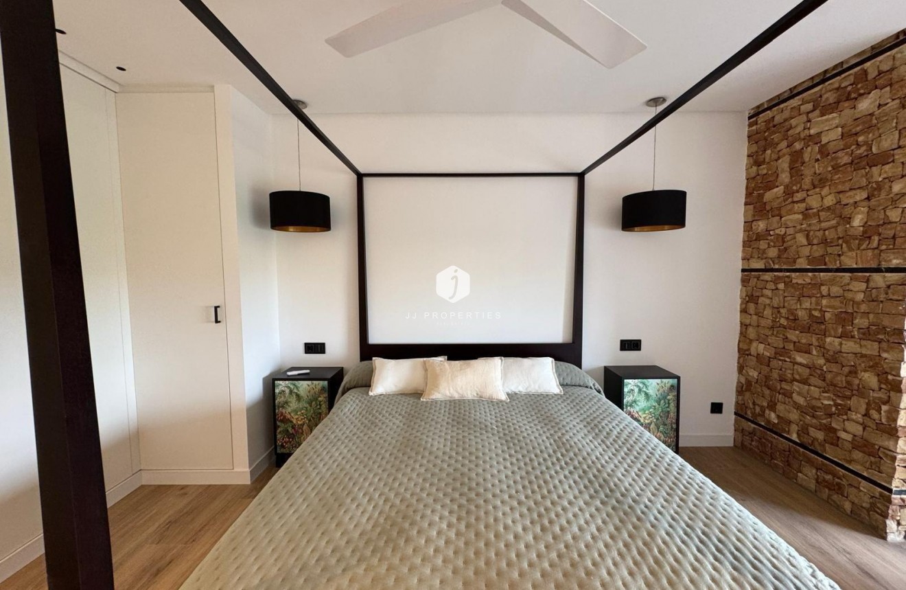 Z drugiej ręki - Villa -
Orihuela Costa - Altos De Campoamor