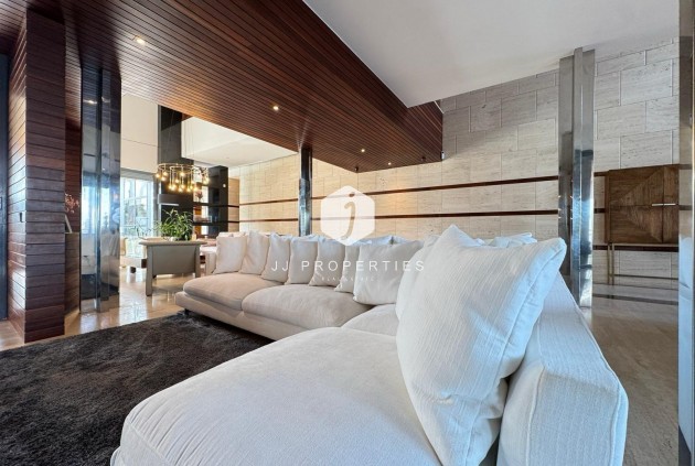 Z drugiej ręki - Villa -
Orihuela Costa - Altos De Campoamor