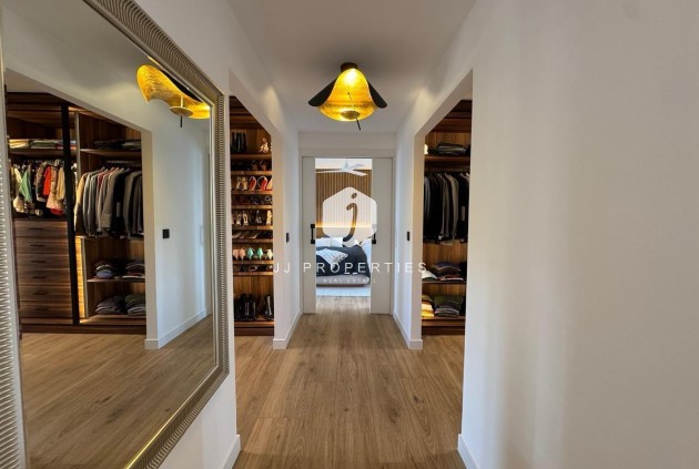 Z drugiej ręki - Villa -
Orihuela Costa - Altos De Campoamor