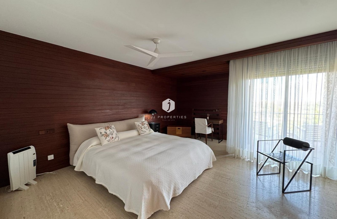 Z drugiej ręki - Villa -
Orihuela Costa - Altos De Campoamor