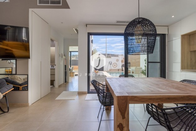 Resale - Villa -
Benijofar - Costa Blanca