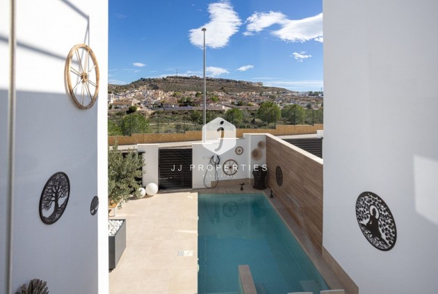 Resale - Villa -
Benijofar - Costa Blanca