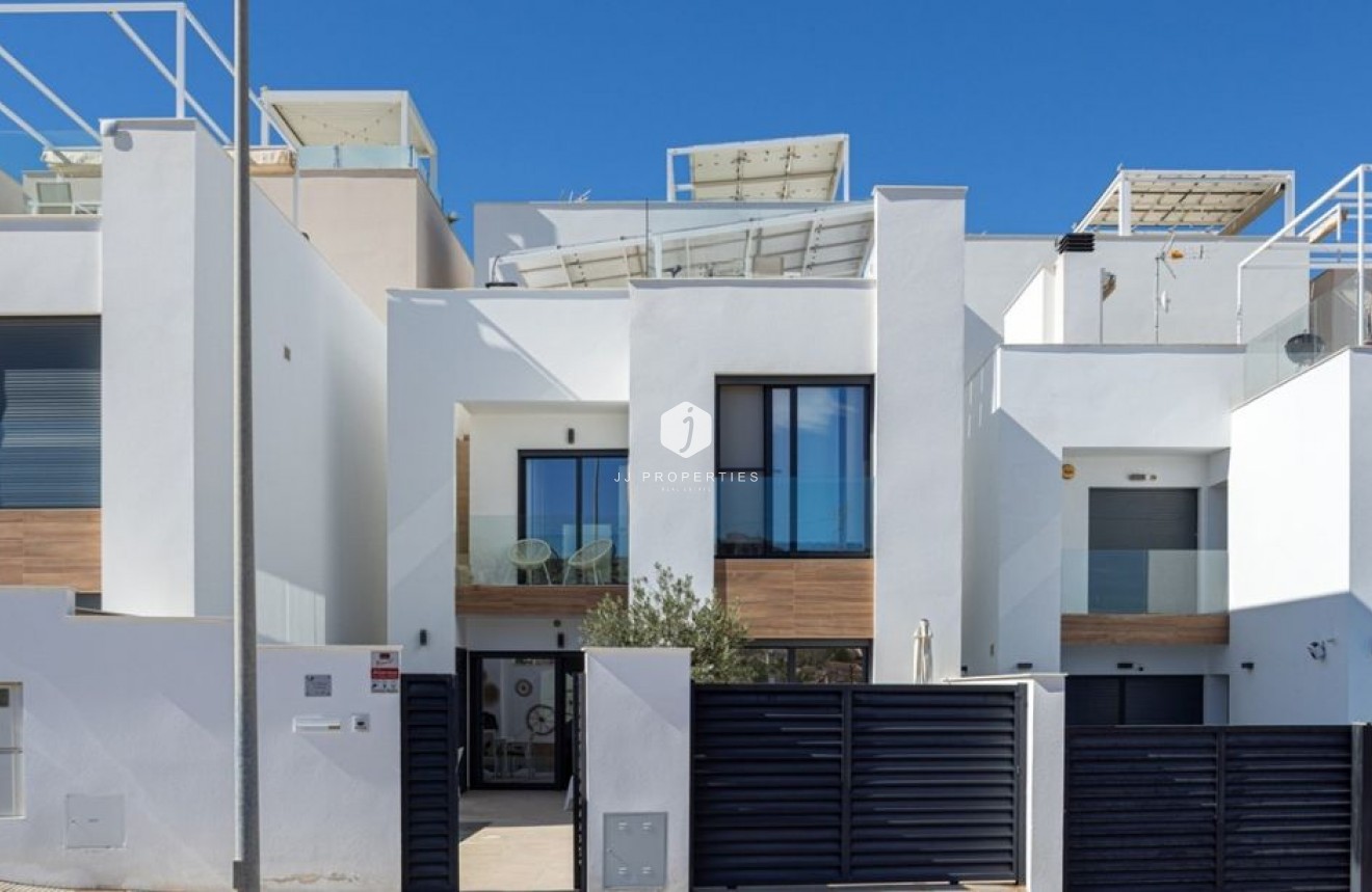 Resale - Villa -
Benijofar - Costa Blanca