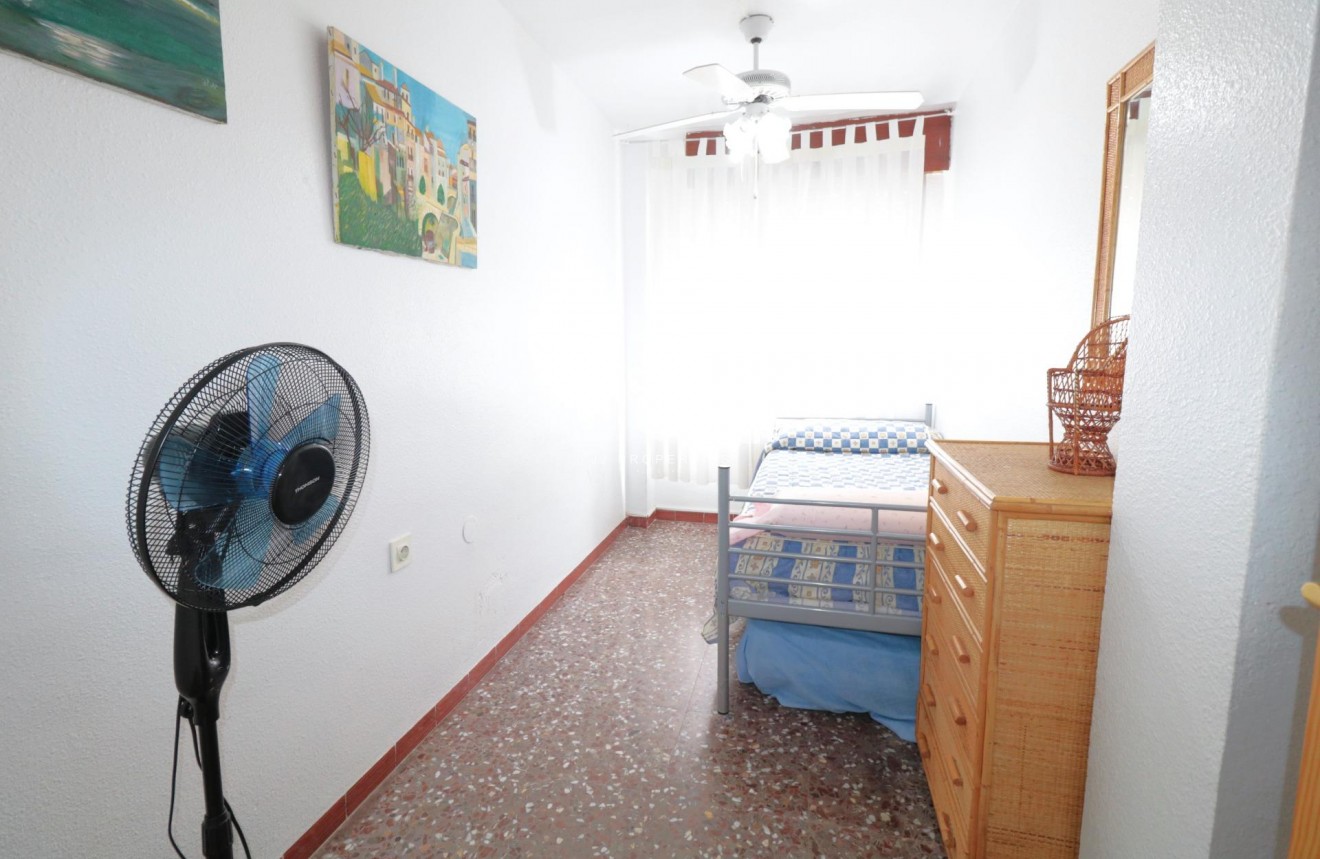 Resale - Apartment / flat -
Torrevieja - Acequion