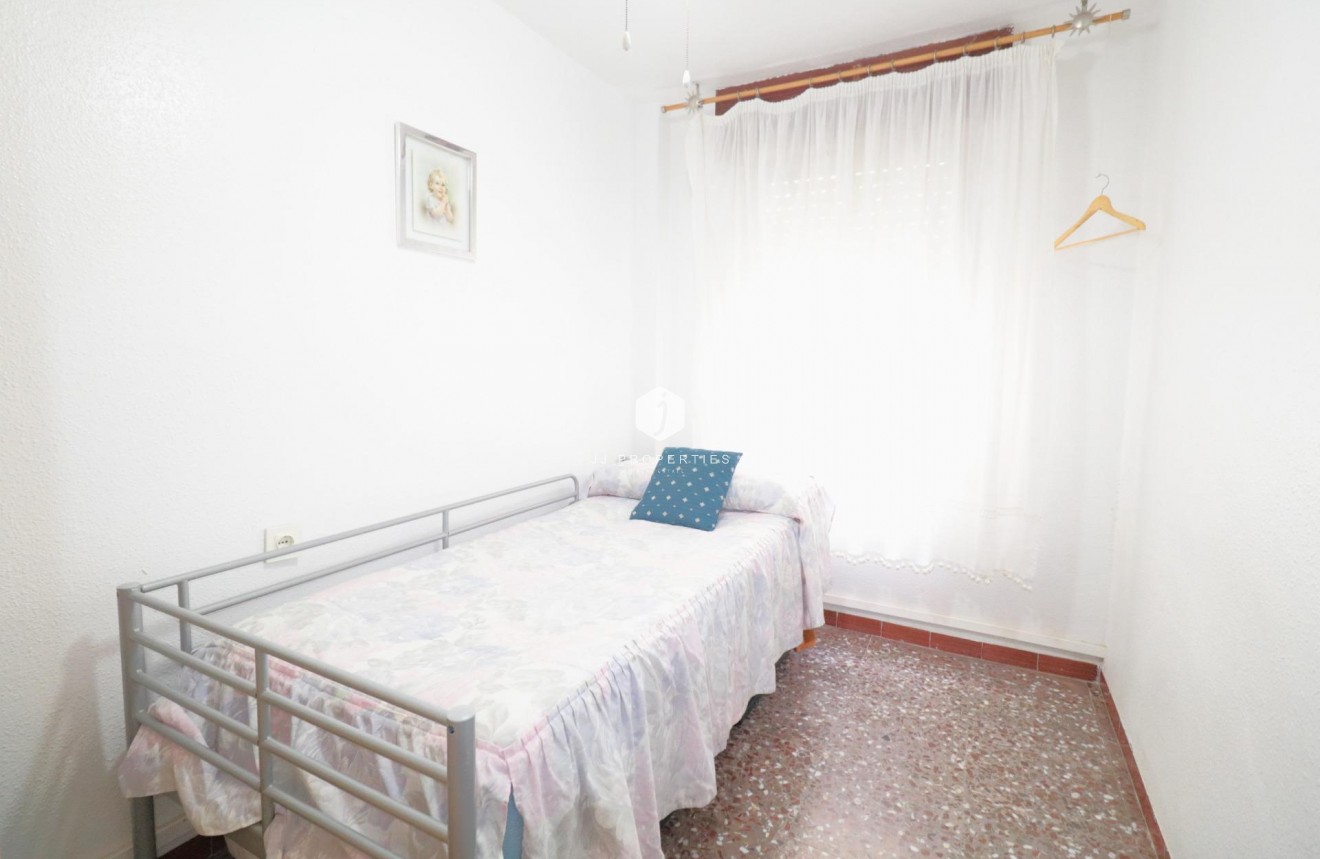 Resale - Apartment / flat -
Torrevieja - Acequion