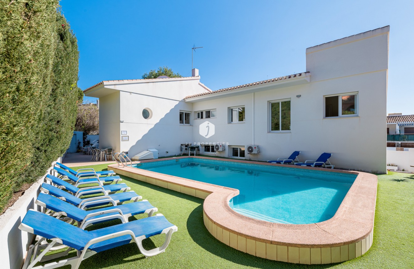 Resale - Villa -
Dehesa de Campoamor - Costa Blanca