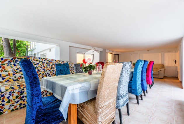 Resale - Villa -
Dehesa de Campoamor - Costa Blanca