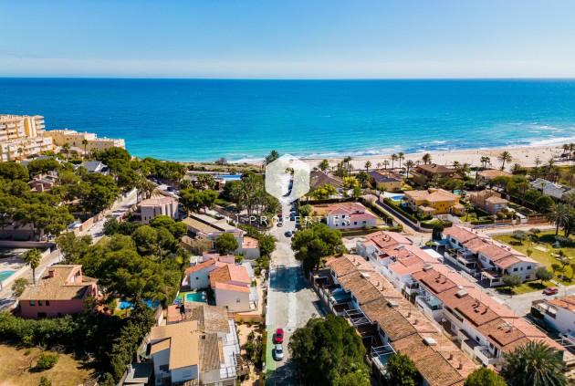 Resale - Villa -
Dehesa de Campoamor - Costa Blanca