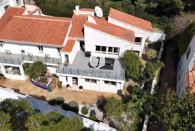 Resale - Villa -
Dehesa de Campoamor - Costa Blanca