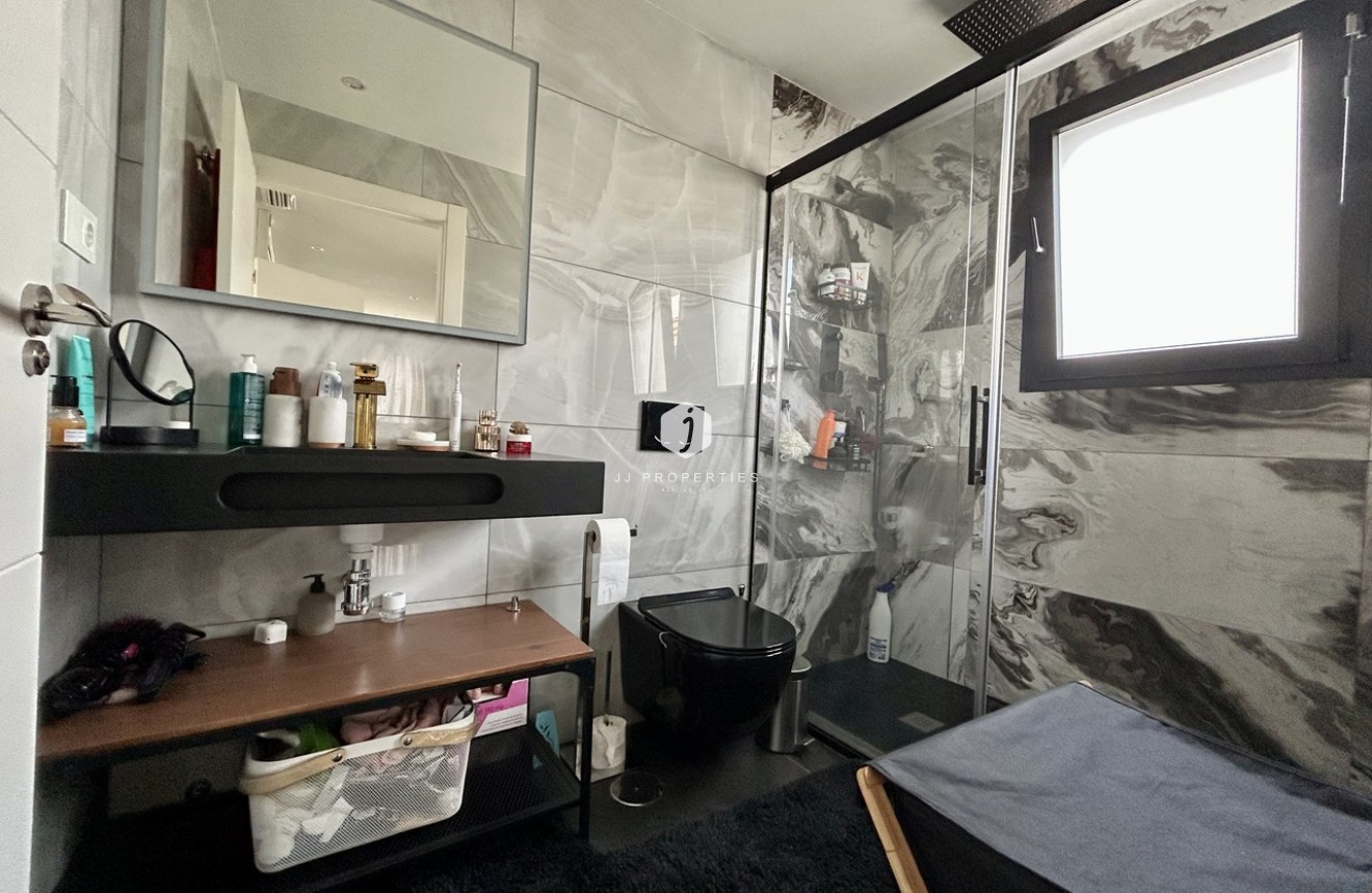 Resale - Villa -
Los Balcones - Costa Blanca