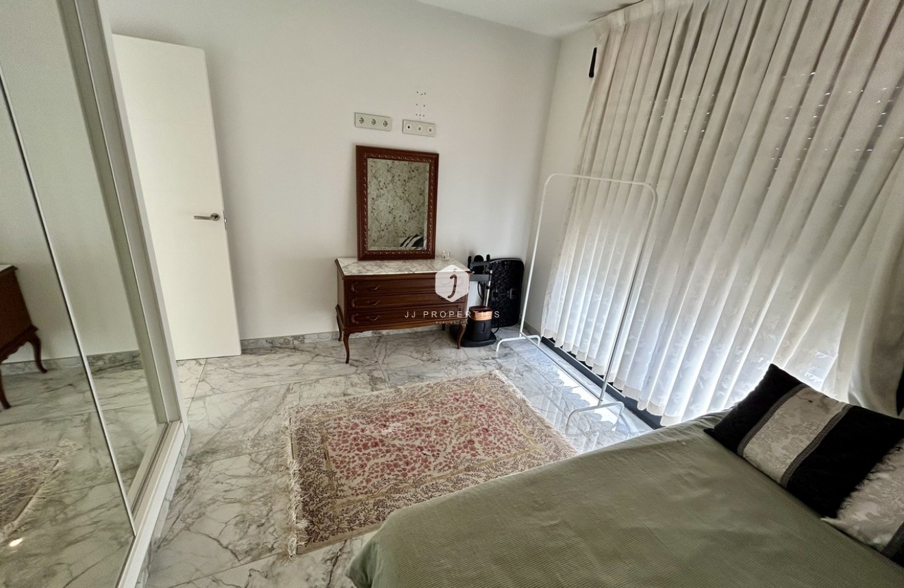 Resale - Villa -
Los Balcones - Costa Blanca