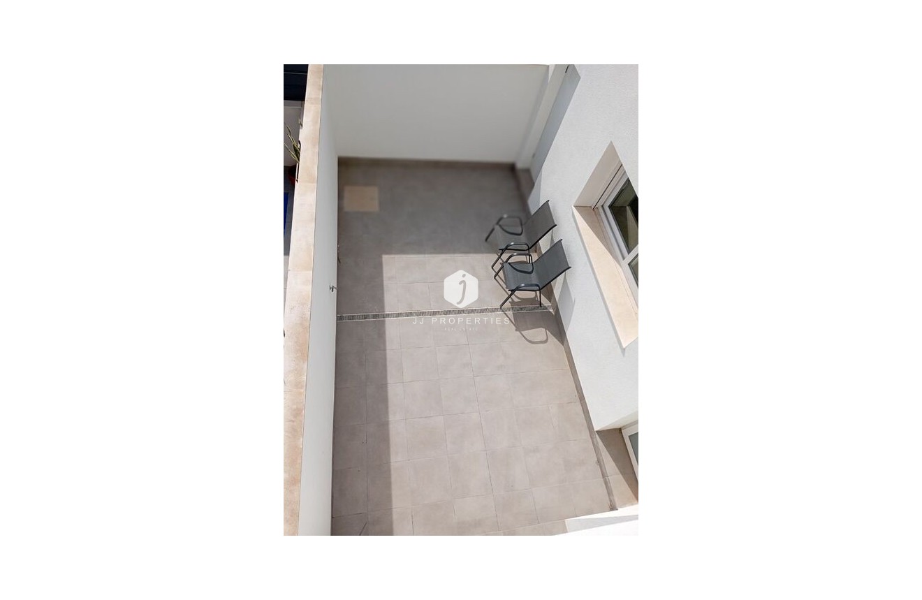 D'occasion - Villa -
Daya Vieja - Costa Blanca