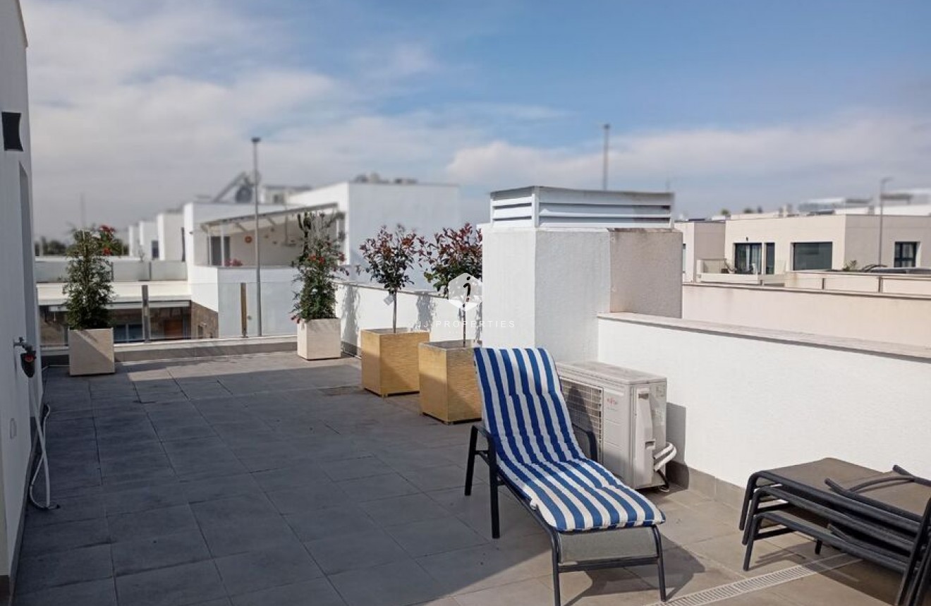 D'occasion - Villa -
Daya Vieja - Costa Blanca