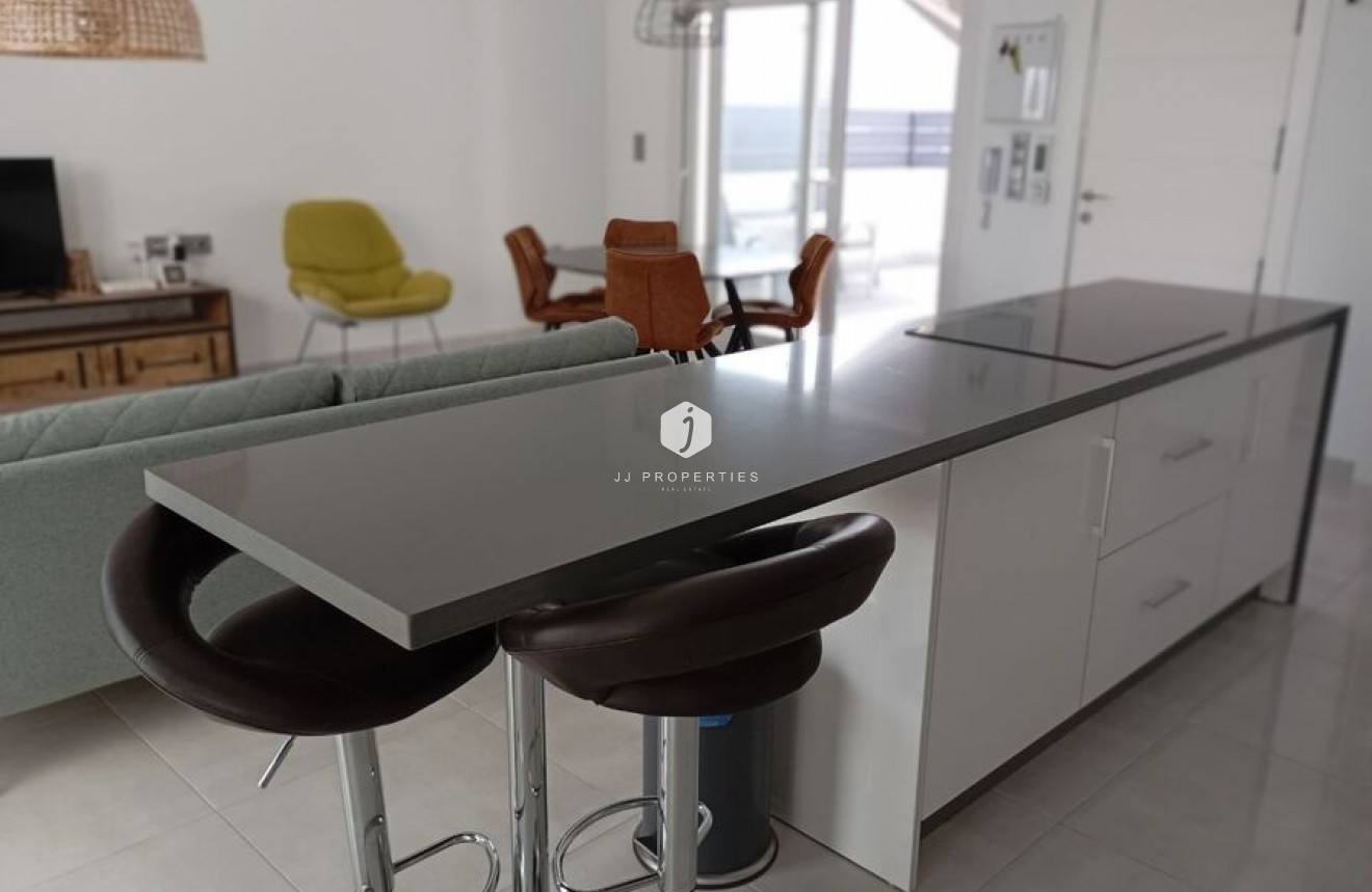 D'occasion - Villa -
Daya Vieja - Costa Blanca