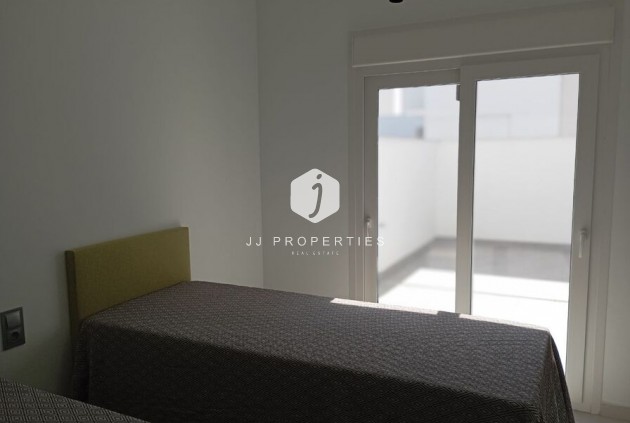 D'occasion - Villa -
Daya Vieja - Costa Blanca