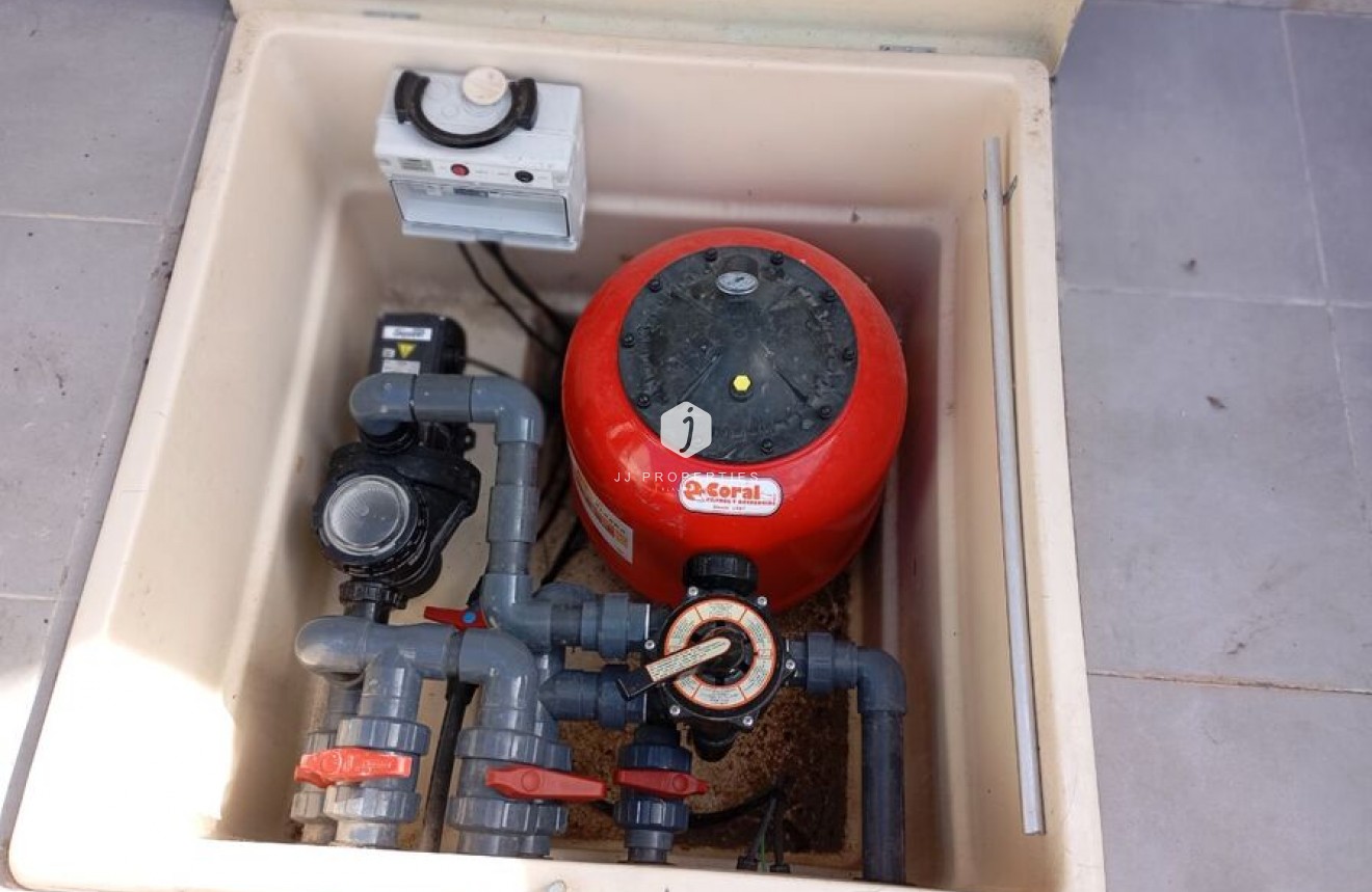 D'occasion - Villa -
Daya Vieja - Costa Blanca