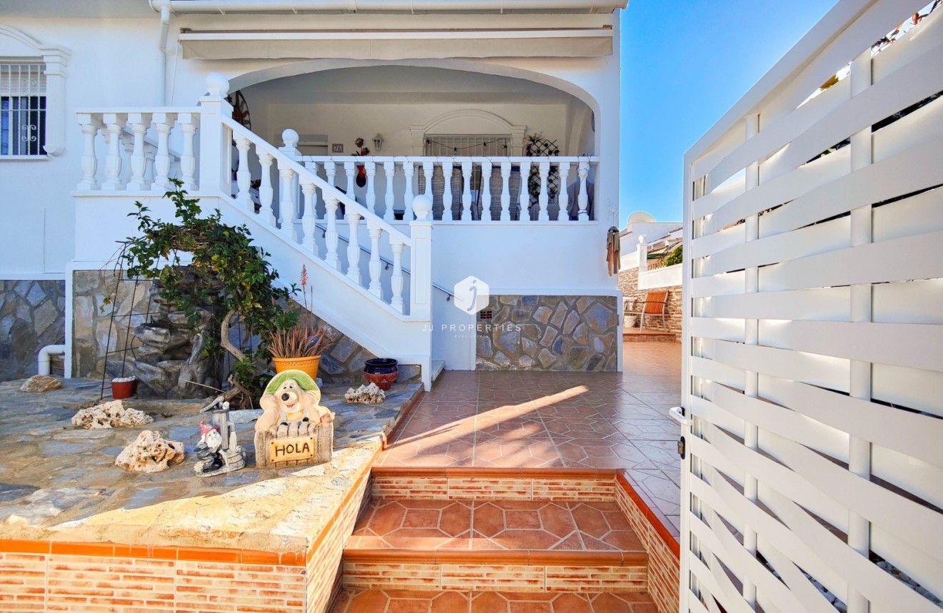 Resale - Villa -
Ciudad Quesada - Costa Blanca
