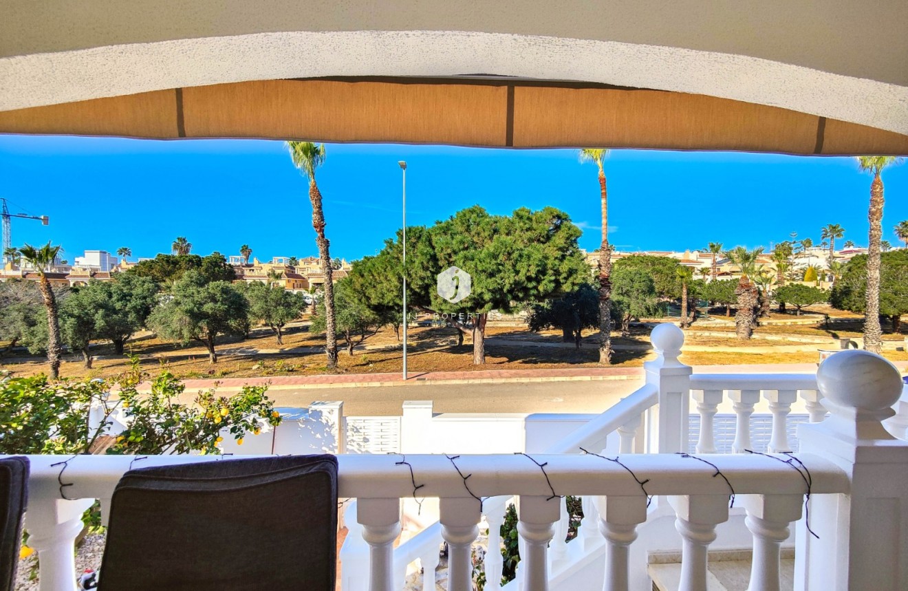 Resale - Villa -
Ciudad Quesada - Costa Blanca