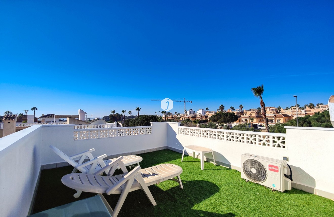 Resale - Villa -
Ciudad Quesada - Costa Blanca