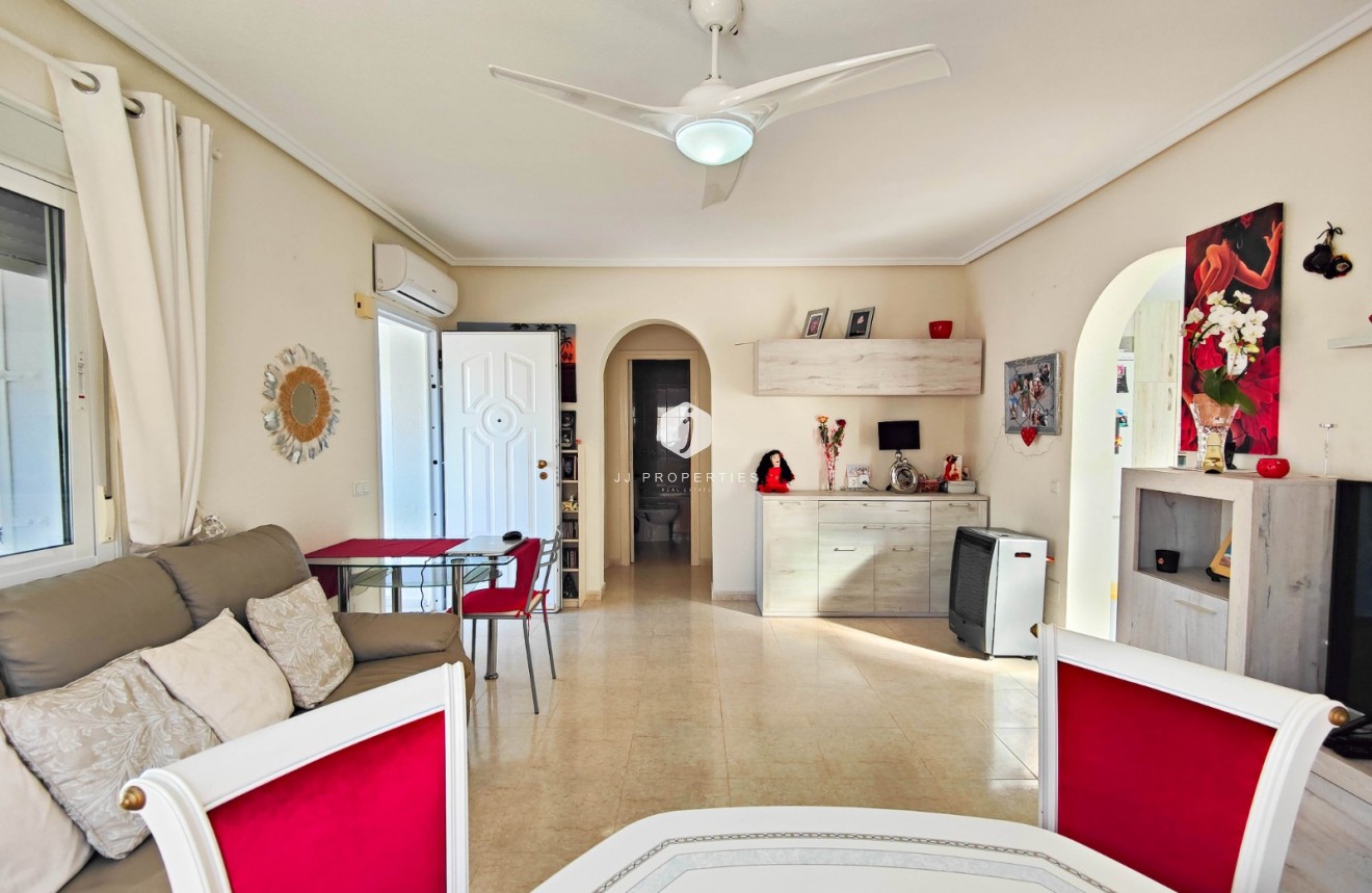 Resale - Villa -
Ciudad Quesada - Costa Blanca