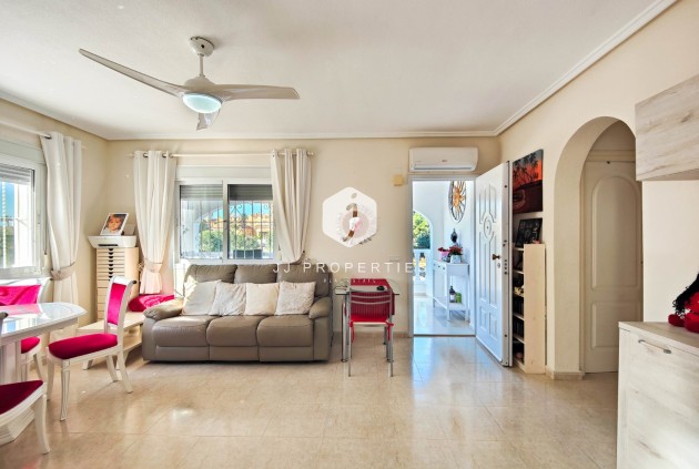 Resale - Villa -
Ciudad Quesada - Costa Blanca