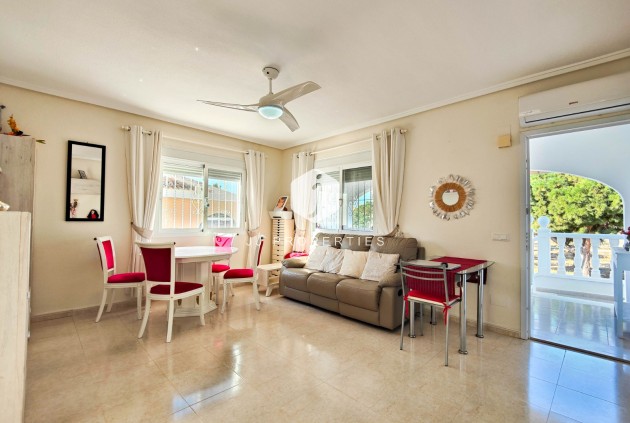 Resale - Villa -
Ciudad Quesada - Costa Blanca