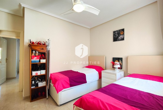 Resale - Villa -
Ciudad Quesada - Costa Blanca