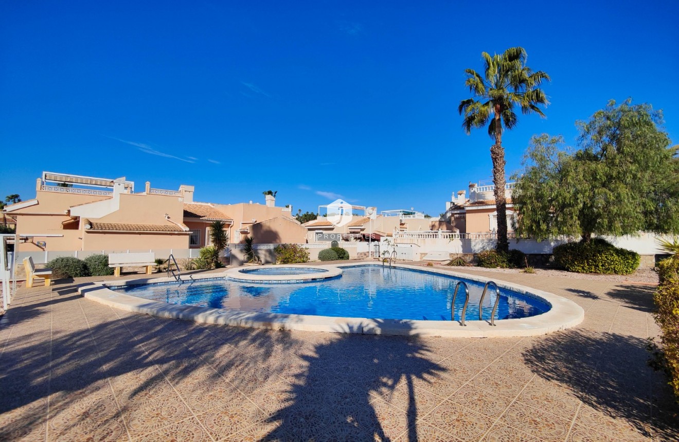 Resale - Villa -
Ciudad Quesada - Costa Blanca