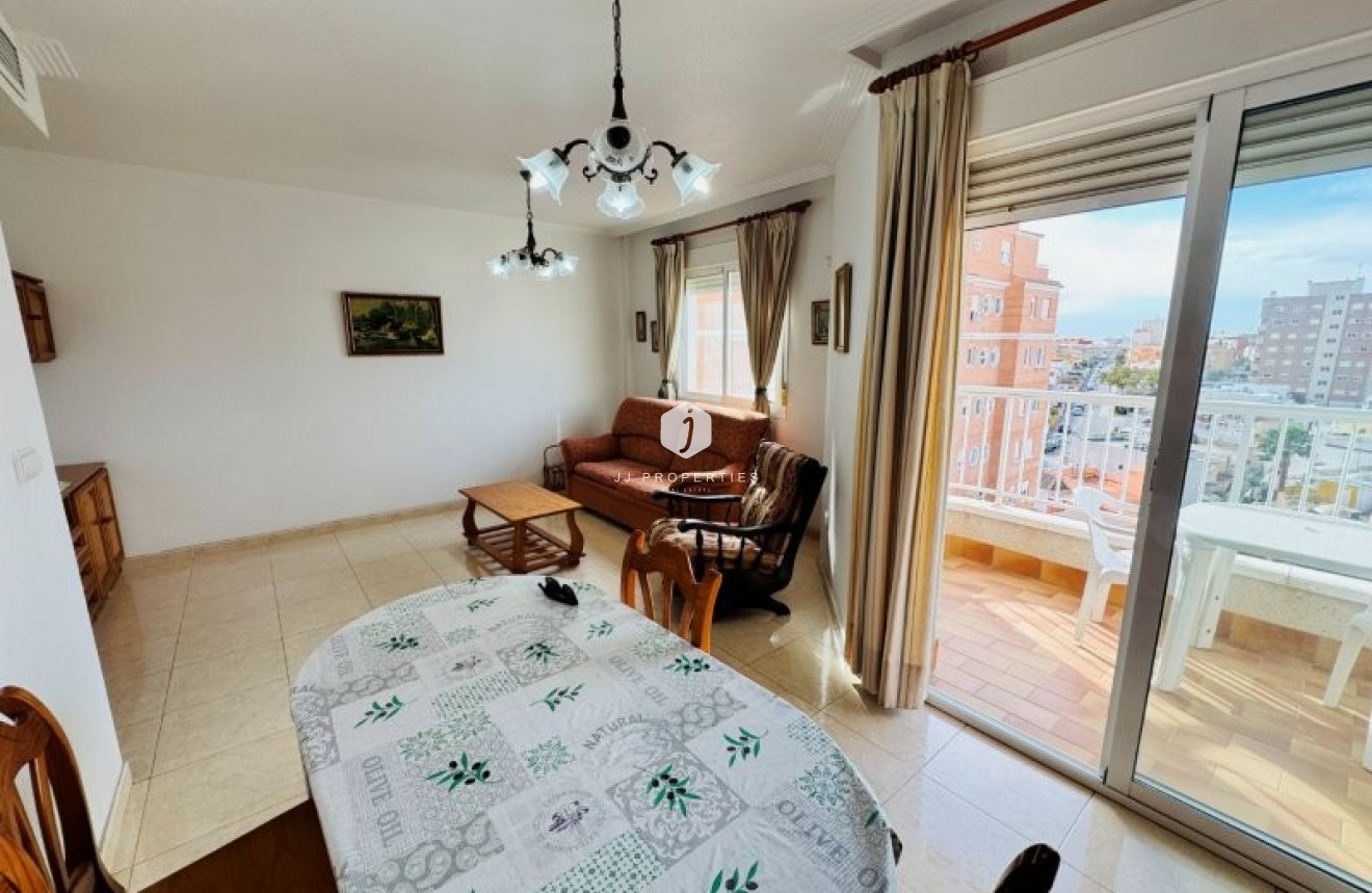 Resale - Apartment / flat -
Torrevieja - Costa Blanca