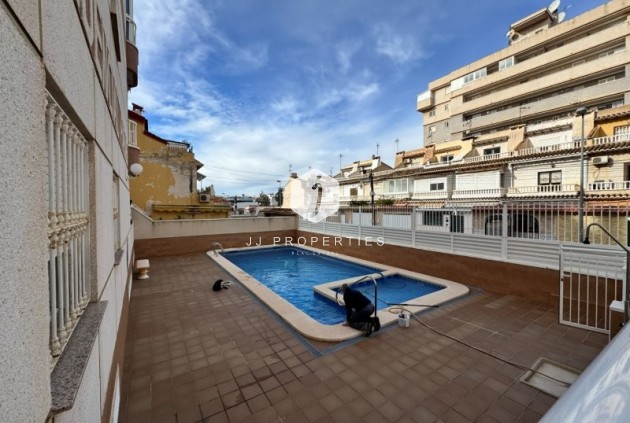 Resale - Apartment / flat -
Torrevieja - Costa Blanca